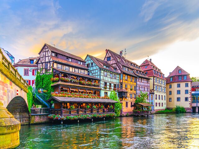 Ankara Hareketli A Jet İle Fransa İsviçre Almanya Rüyası Turu-3 Gece 4 Gün